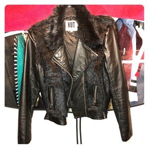 KUT 🖤 faux leather & fur inset blk moto jacket 🧥